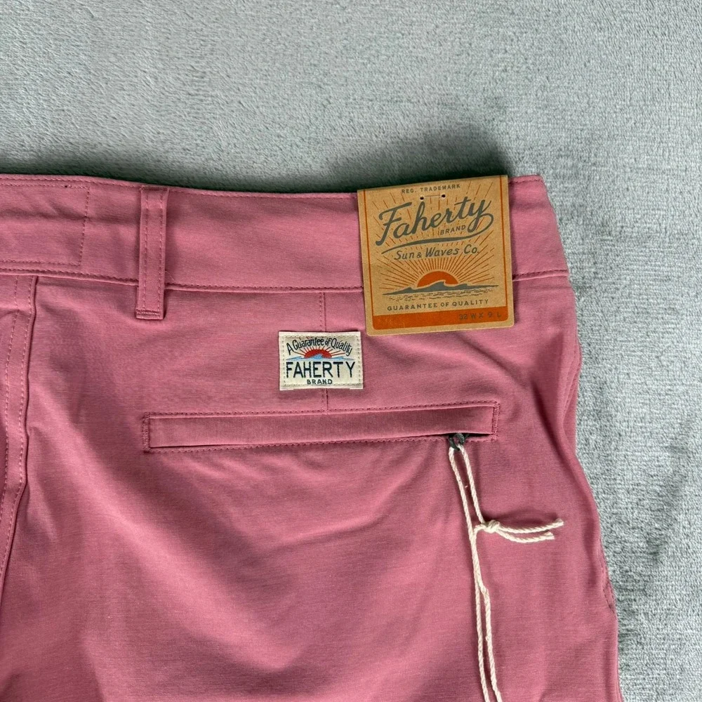 Faherty All-Day Shorts Mens 32 Faded Flag Pink 9